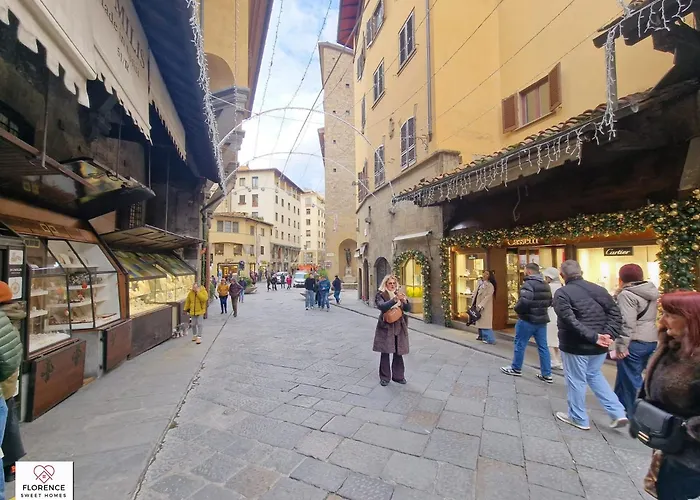 Florentine Pontevecchio By Sweet Homes *